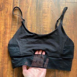 ALO Yoga sports bra XS